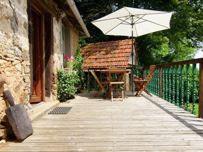 Cottage | Balcony - Quaint Cottage in Juillac With Private Garden (Juillac)
