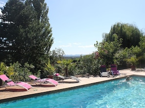 Exterior - Lush Home in Les Granges-gontardes With Swimming Pool (Les Granges-Gontardes)