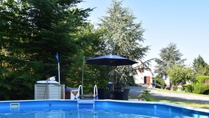 Outdoor pool - Cozy Cottage With Private Pool in Millay (Millay)