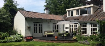 Scenic Villa With Garden, Balcony, Terrace, Parasol, Parking