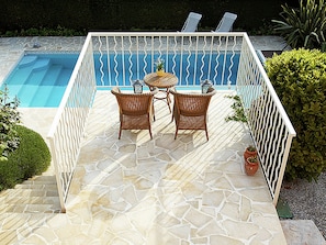 Pool - Stately Villa in La Gaude With Relaxation Area and Pool (La Gaude)