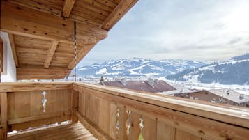 Chalet | Balcony