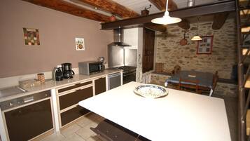 House | Private kitchen | High chair