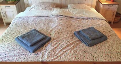 Holiday Home in Villecroze With Pool & Garden