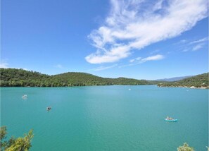 الإطلالة من المنشأة