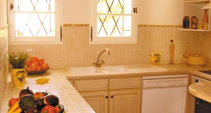 Elegant Villa in Fayence