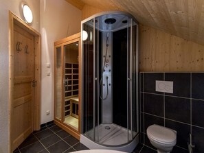 Chalet | Bathroom - Attractive Chalet on the Slopes (Sankt Georgen am Kreischberg)