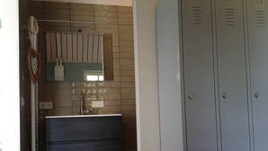 House | Bathroom | Shower - Atmospheric 2 Person House on the Edge of Leende (Heeze)