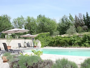 Outdoor pool - Alluring Holiday Home in Saint-andré-de-cruzières With Pool (Saint-Andre-de-Cruzieres)