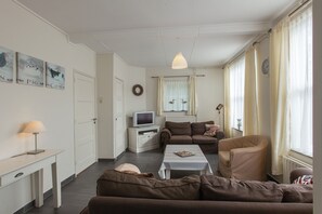 Living room - From the Zealand Coast and Near Brugge (Aardenburg)