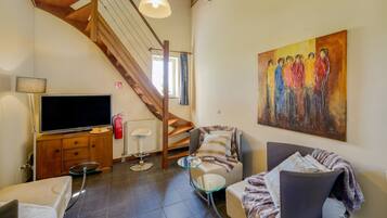 Apartment | Living room