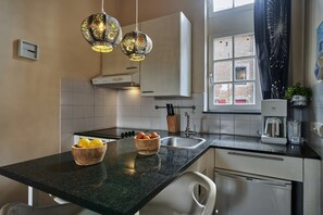 Apartment | Eigene Küche | Hochstuhl
