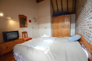 Apartment | 2 Schlafzimmer, individuell eingerichtet, Bettwäsche