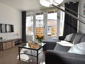 Living room - Stunning Holiday Home in Bergen aan Zee Near Beach (Bergen aan Zee)