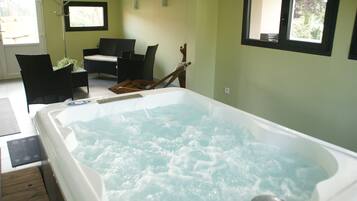 House | Spa treatment