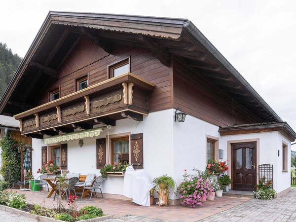 Lovely Apartment In Kleinarl Near Ski Area - Kleinarl