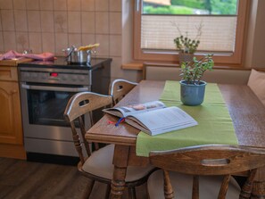 House | Dining