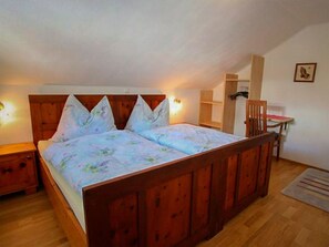 Ferienhaus | 4 Schlafzimmer, individuell eingerichtet, Bügeleisen/Bügelbrett