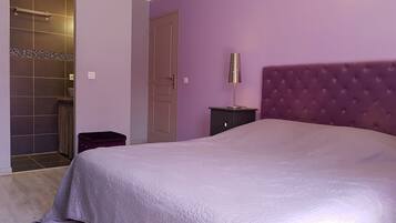 Villa | 3 bedrooms, individually furnished, bed sheets