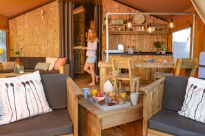 Tent | Living room - Campsite - Combined Tents With Kitchen and Bathroom Located Near a Pond (Bant)