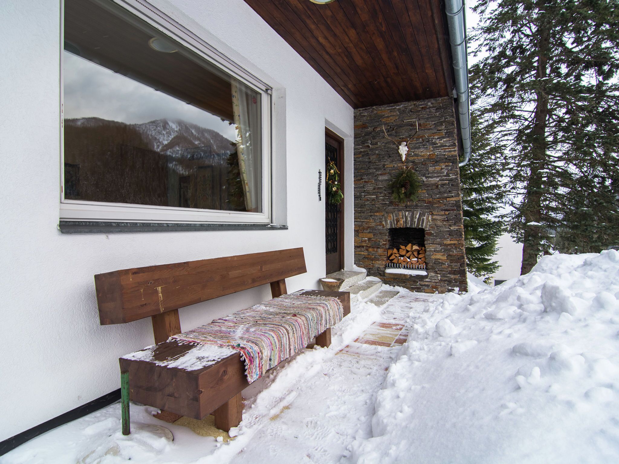 House | Balcony