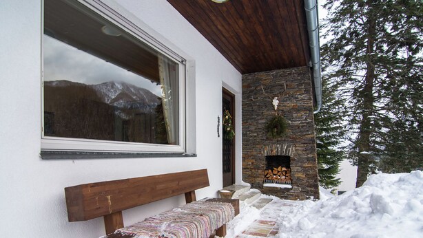House | Balcony