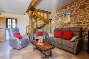 Living room - Family Home in Bonnemain With Terrace (Bonnemain)