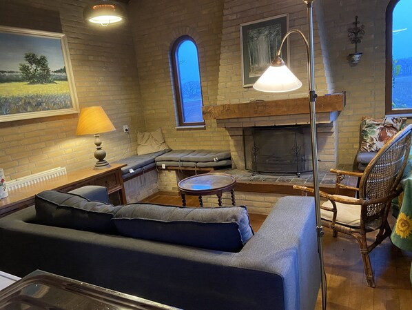 Maison | Salle de séjour | Foyer