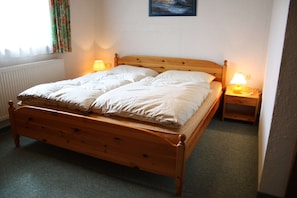 Appartement | 1 chambre, ameublement unique, literie fournie