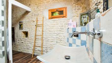 House | Bathroom | Shower