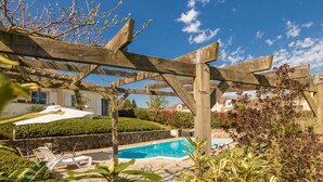 Outdoor pool - Luxurious Villa in Rouzede With Private Swimming Pool (Rouzede)
