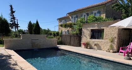 Farmhouse in Carpentras With Pool