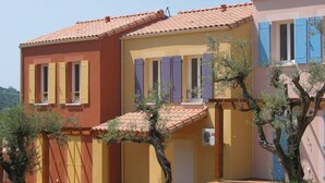 Exterior - Provencal Cottage in the Olive Region of Nyons (Nyons)