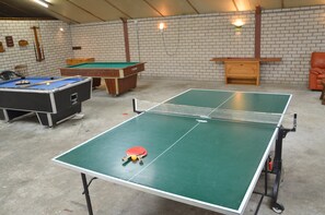 House | Games room
