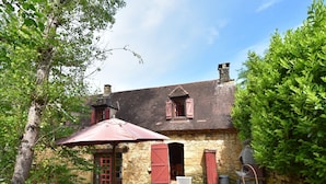 Unclassified image, 3 of 40, button - Secluded Holiday Home in Saint-cirq-madelon With Terrace (Nabirat)