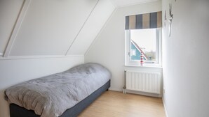 Unclassified image, 2 of 31, button - Detached Holiday Home near Grevelingenmeer Lake (Zonnemaire)