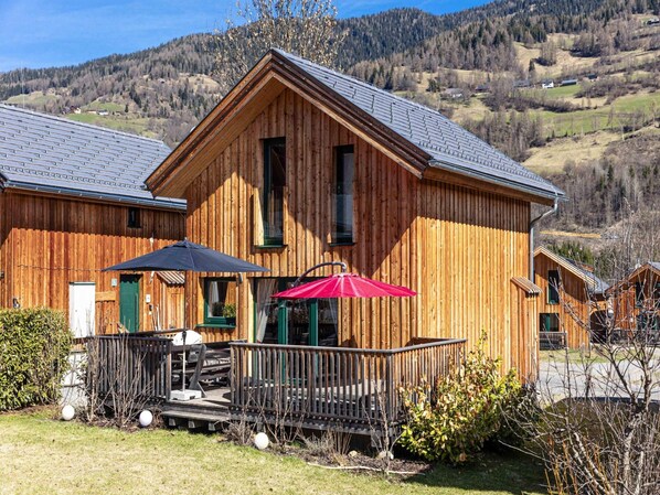 Chalet | Exterior