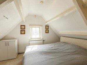 Casa | 2 habitaciones, muebles diferentes y ropa de cama 