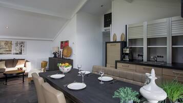 House | Tempat makan