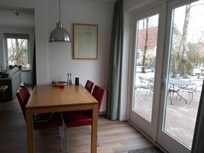 House | Dining