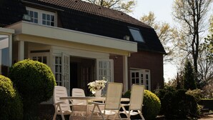 House | Balcony