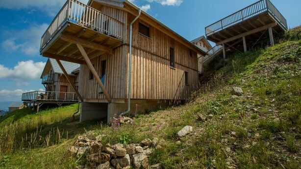 Exterior - Cozy Chalet near Ski Area in Klippitztörl (Bad Sankt Leonhard im Lavanttal)