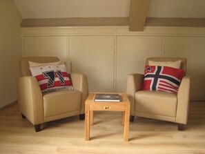 Rumah | 3 kamar tidur dan dilengkapi dengan perabotan berbeda-beda