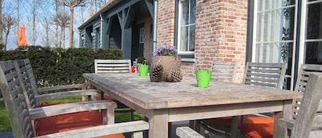 บ้านพัก | ระเบียง