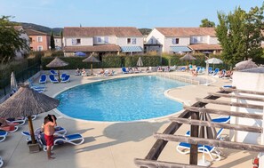 Pool - Pet-friendly Ardeche Getaway (Vallon-Pont-d'Arc)