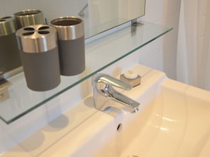 Ferienhaus | Badezimmer | Badewanne
