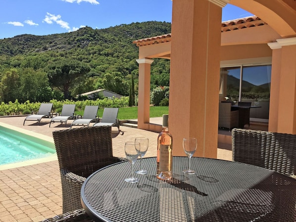 House | Balcony - Villa in Plan-de-la-tour With Pool & Vineyard Views (Plan-de-la-Tour)