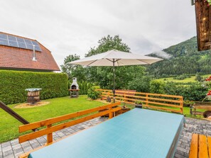 Balcony - Warm Holiday Home in Sankt Peter am Kammersberg With Terrace (Sankt Peter am Kammersberg)