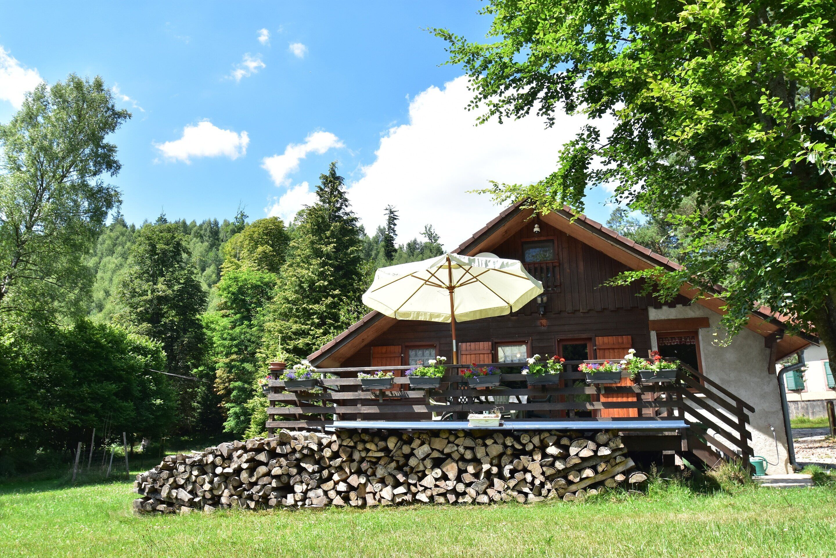 Chalet | Exterior