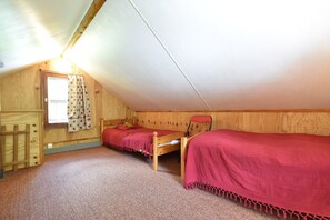 Chalet | 2 bedrooms - Quiet Chalet With Garden (Saint-Quirin)